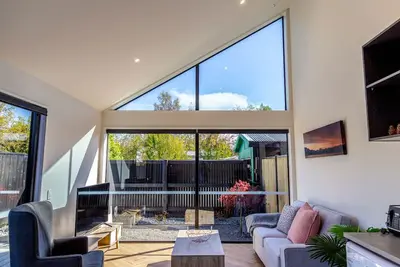 Image de The Pink Room- Maryburn Magic