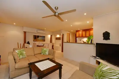 Image de Seascape Holidays at 8 Surya Three Bedroom Villa