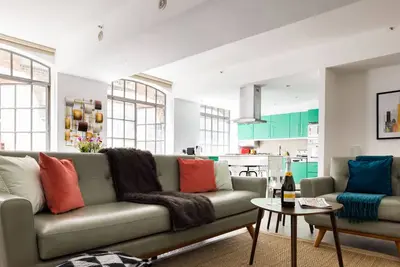 Image de Soho Warehouse Loft with Concierge & Lift
