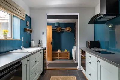 Image de Willow Cottage -  a hot tub that sleeps 2 guests  in 1 bedroom