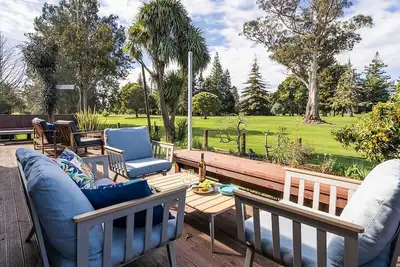 Image de Stay and Play in Motueka