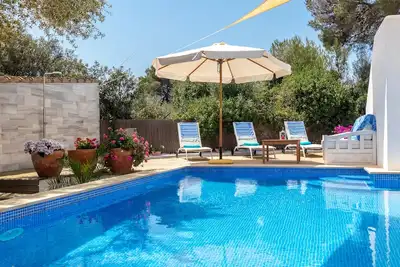 Cas Ca Pedri - votre maison avec piscine, près de la plage