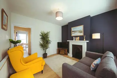 Image de Vicarage Cottage - Old Town cosy bolthole