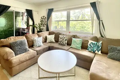 Image de Spacious & Serene 2br Apt B/W Dt Hollywood & Hollywood Beach