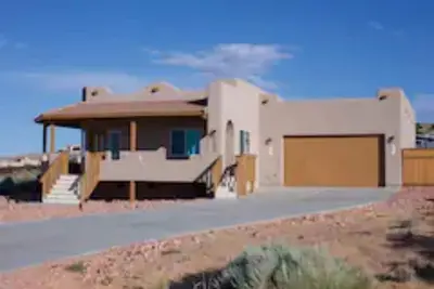 Image de Lakeview Desert Retreat with King size bed