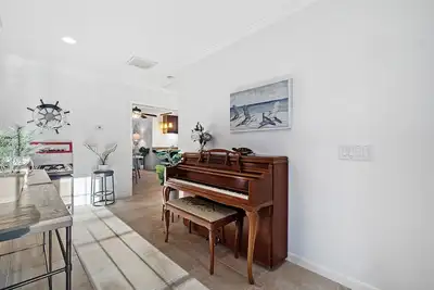 Image de Vacation Home with enclosed Pool - Palm Dr.