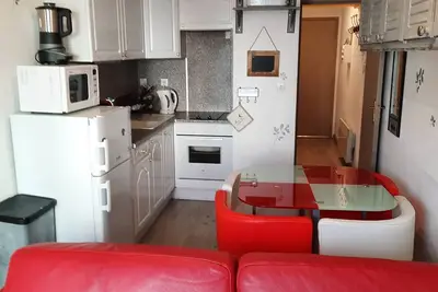 Studio cabine avec terrasse pour 4 à Pyrénées 2000