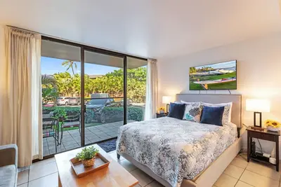 Image de Beachfront Studio 102 Kauhale Makai Ocean Views Comfort and Fun