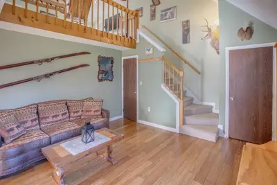 Image de Condo with Offsite Amenities- Walk to Breweries!