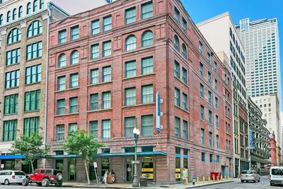 Image de Merchant Lofts Comfy Condos – Walk Everywhere