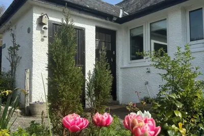 Image de Charming rural cottage, with stove & large garden overlooking Loch Awe, Argyll.