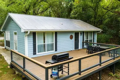 Image de River Access | Fire Pit | Bbq | Deck