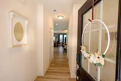 *Cozy Home - Close to Downtown Raleigh*