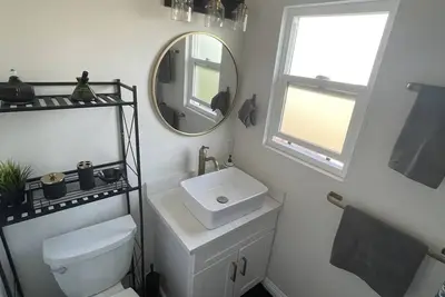 Image de Short-Term Glendale Condo For Rent