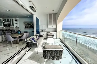 Image de Luxury-MarYSolCondo-Beachfront-4br-11thFLR-Rosarto