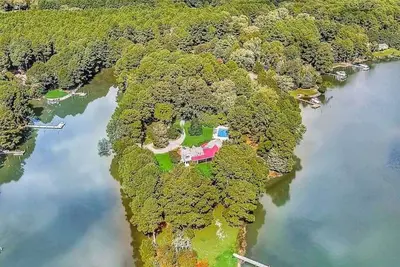 Image de Thorneton Point Estate