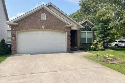 Image de Lovely 3 Bdrm Home w/Free Parking Close to I-75!