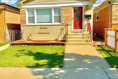 Image de Your Cozy 2nd Home! /Near Rosemount /O'Hare Airport!