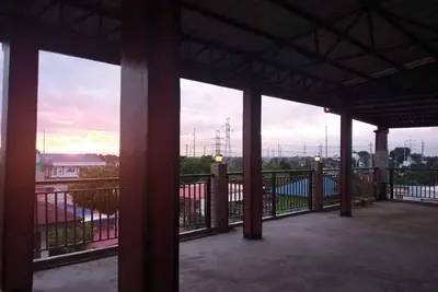 Image de Newly Built Penthouse with Great Panoramic View