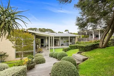 Image de Luxury, Comfort, Rye Beach house- 100m to Tyrone foreshore