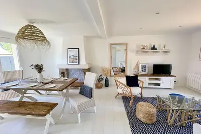 Image de Maison chaleureuse avec Jacuzzi