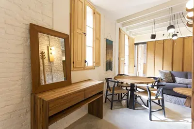 Image de Apartamento de 2 Habitaciones en Barrio Gótico