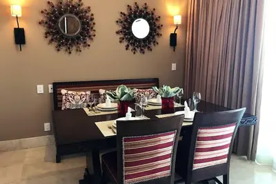 Image de Grand Solmar Lands End Ocean front condo in a private gated area, Stunning views