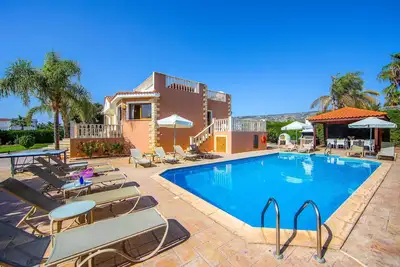 Image de Villa Polyxeni - Sept Chambres Villa, Couchages 14