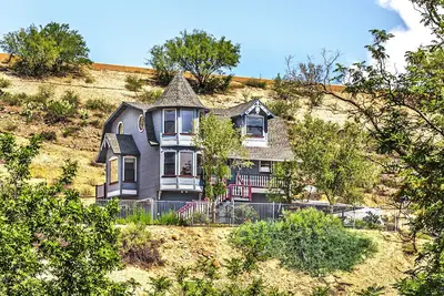 Image de Stunning views, Victorian house near Sedona & Cottonwood