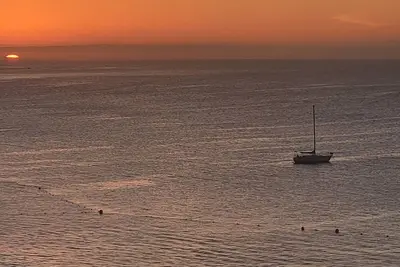 Image de 4 bedroom ocean front newest resort on the water