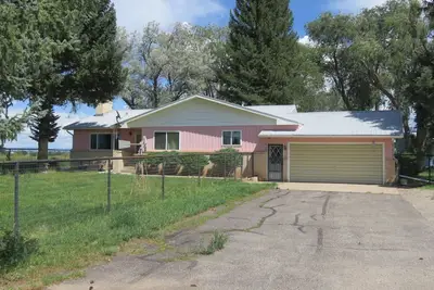 Image de Charming 3-bedroom farmhouse with amazing views!