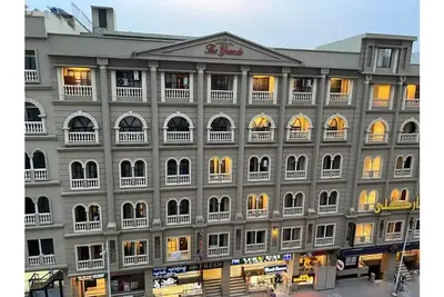Image de Lavish one bedroom appartment in Bahtia town.