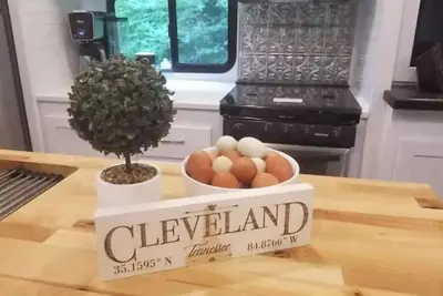 Image de Spacious, private 5th wheel camper