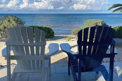 Image de Villa at the Sea Front