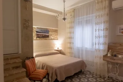 Image de Renovated old mansion