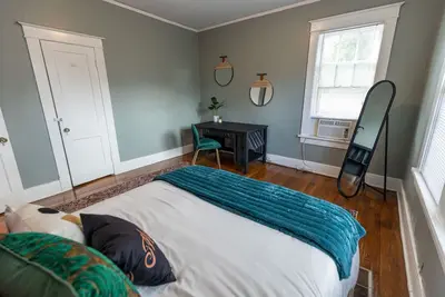 Image de Historic Revival 2br Midtown Memphis Free Parking