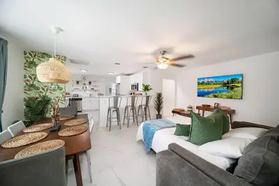 Tropical Marlins House
