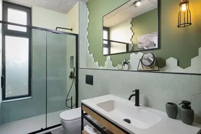 Image de House Kova - homage to coalmine - Industrial style pet friendly house with pool