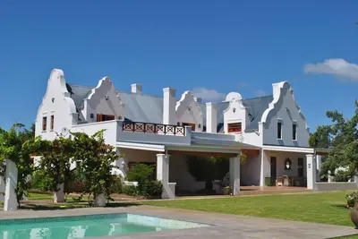 Image de Lombard Luxury Villa. A dream holiday home