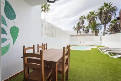 Image de Boutique Art Villa -Aire- with Private Pool & Bbq