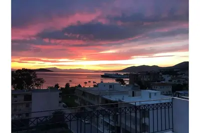 Image de Appartement vue mer - Village de Marmari à 1 heure de Rafina