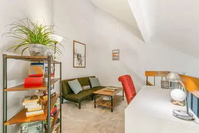 Image de The Glendale Gem | Walk to Shops & Trail