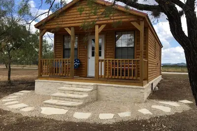 Image de Freedom River Cabin-Premium-Cabane-Salle de bain et douche-Vue sur la rivière