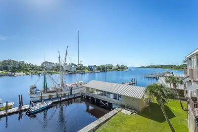 Image de Captain Mac's Shack- Riverfront with Bay views