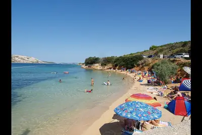 Image de Insel Rab - Maison de vacances pour 17 personnes avec piscine
