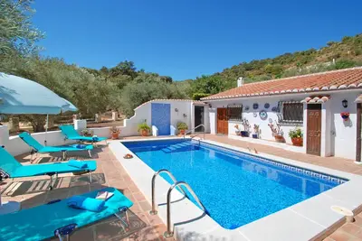 Image de Refuge romantique et privé avec piscine en Andalousie