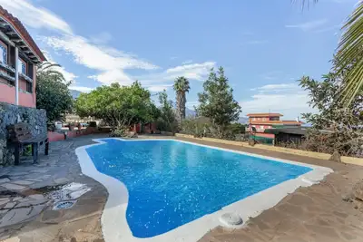 Image de Maison de vacances 'Casa Rural Suerteluna' avec vue sur la mer, piscine privée et Wi-Fi