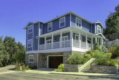 Image de Modern Manse Near Village of Arroyo Grande