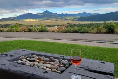 Image de Big 5 Bungalow - Best view in town, spacious house sleeps 8