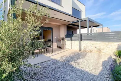 Image de Maison de vacances pour 6 personnes env. 82 qmà Stancija Vinjeri Novigrad, Istrie (Istrische Riviera)